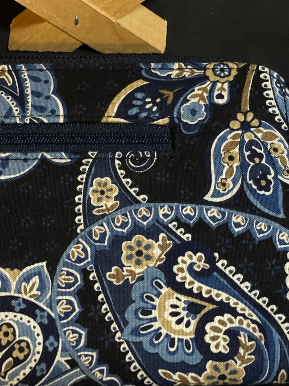 Vera Bradley Blue Paisley Zip-Around Cotton Wallet - Multi Purpose Organizer